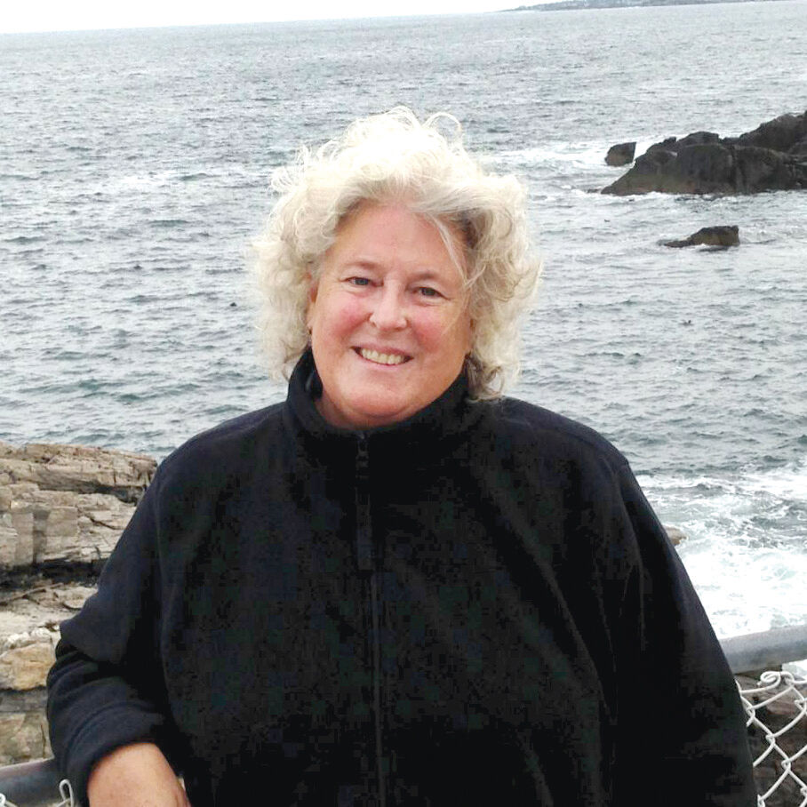 Paula Festa Helmken